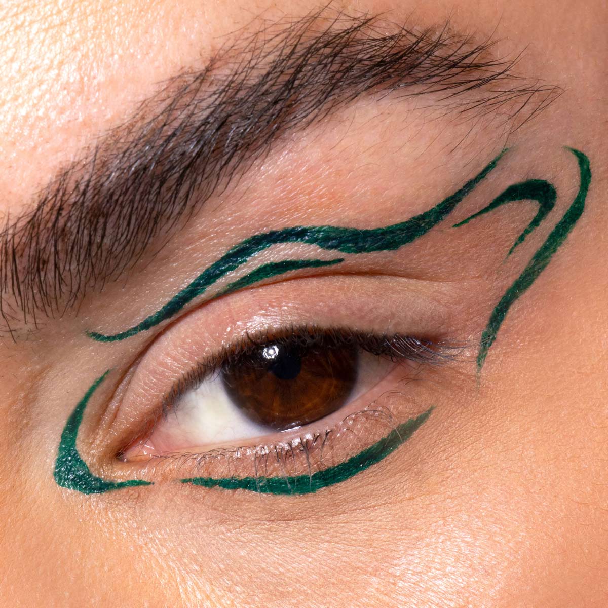 TO DIE FOR EYELINER (DELINEADOR DE OJOS)